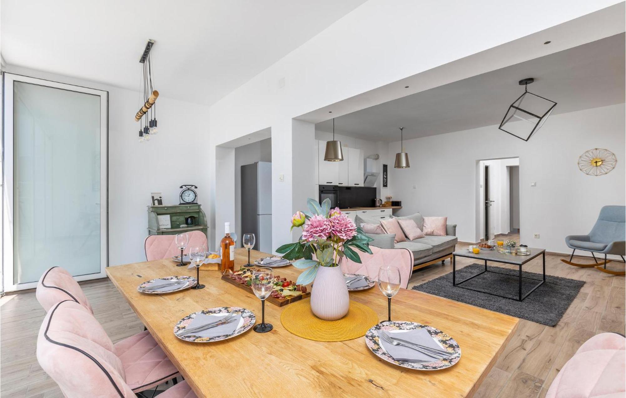 Amazing Apartment In Rijeka With Wifi Экстерьер фото