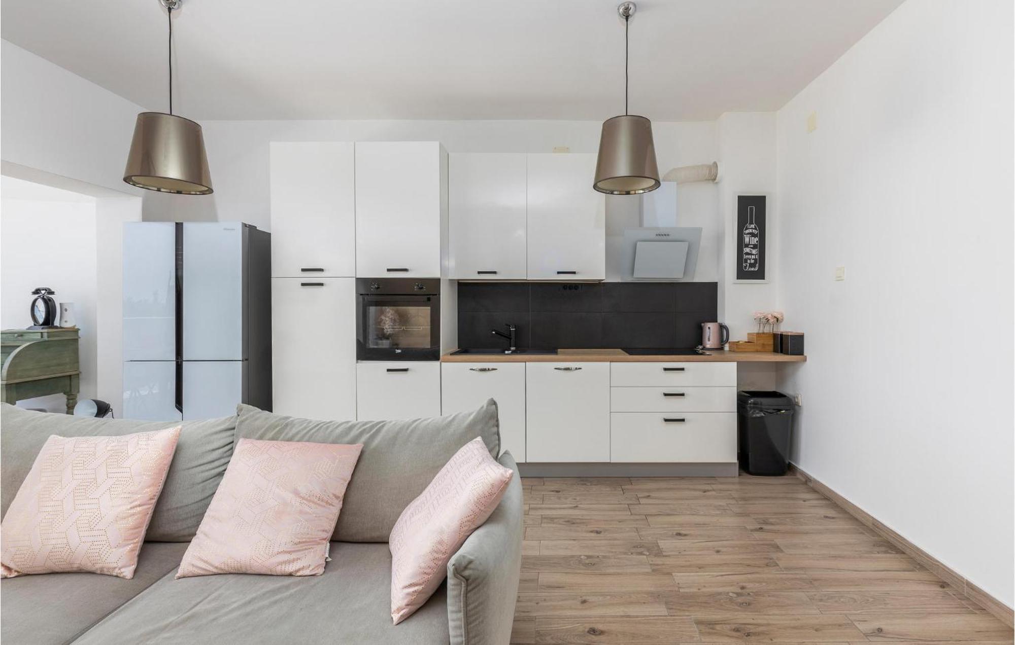 Amazing Apartment In Rijeka With Wifi Экстерьер фото