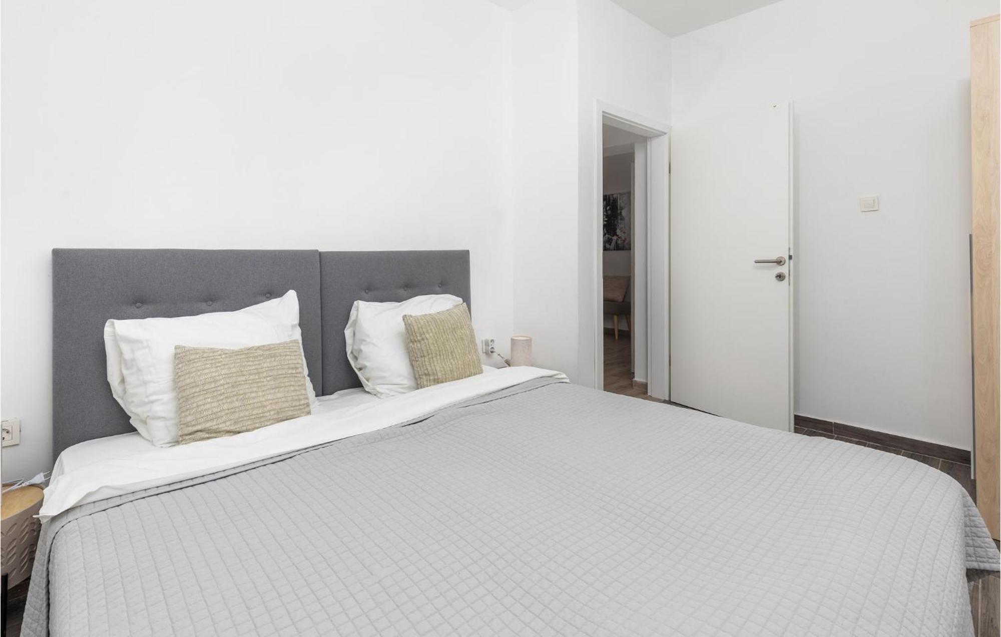 Amazing Apartment In Rijeka With Wifi Экстерьер фото